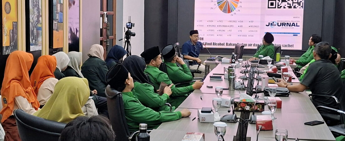 Hari Bumi, Fraksi PKB DPRD Gresik Gelar Diskusi Cari Solusi Darurat Sampah dan Ancaman Mikroplastik